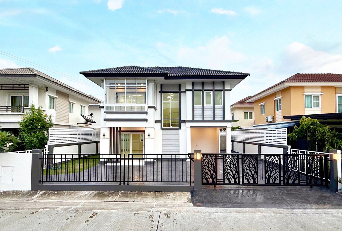 House for sale in Pruksa Town, Serenity, Petchkasem 81, project near Nong Khaem Park, Bangkok House for sale in Pruksa Town, Serenity, Petchkasem 81, project near Nong Khaem Park, Bangkok