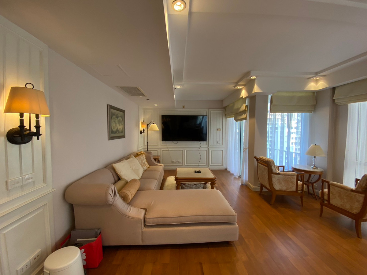 Best Deal at Langsuan Ville – Spacious 2-Bedroom Condo in Prime Location Best Deal at Langsuan Ville – Spacious 2-Bedroom Condo in Prime Location