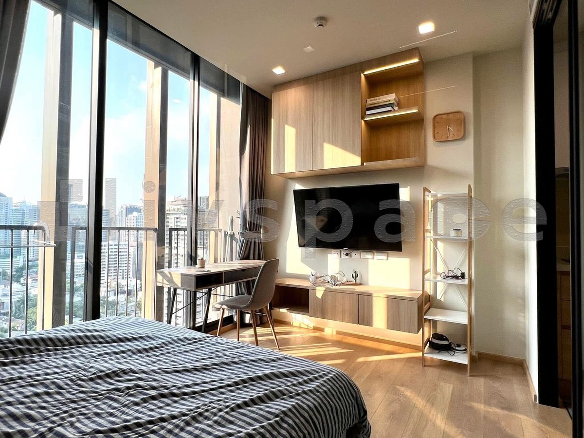 ▚ L05C0Gツ FOR SALE: Noble Around Sukhumvit 33 1 Bed 27sqm High Floor Unblocked View Custom Real-Wood Built-in Reduced 500k✨ ▚ L05C0Gツ FOR SALE: Noble Around Sukhumvit 33 1 Bed 27sqm High Floor Unblocked View Custom Real-Wood Built-in Reduced 500k✨