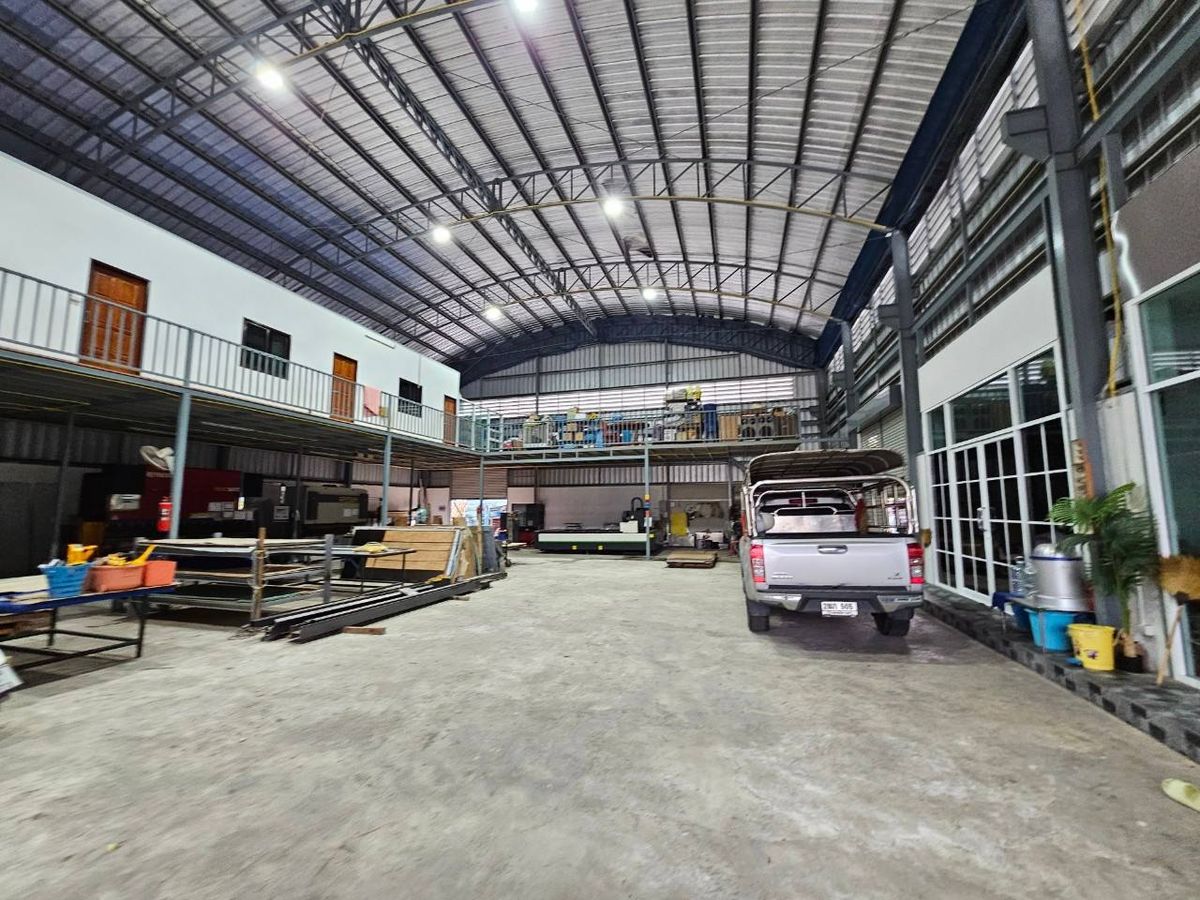 Rent! 2 -storey factory ready to use on an area of ​​over 321 sq.w., Bang Bua Thong area There are 4 workers accommodation. There are offices to certify customers. There is a kitchen room to live. Price only 99,000 baht/month! – รูปที่ 2