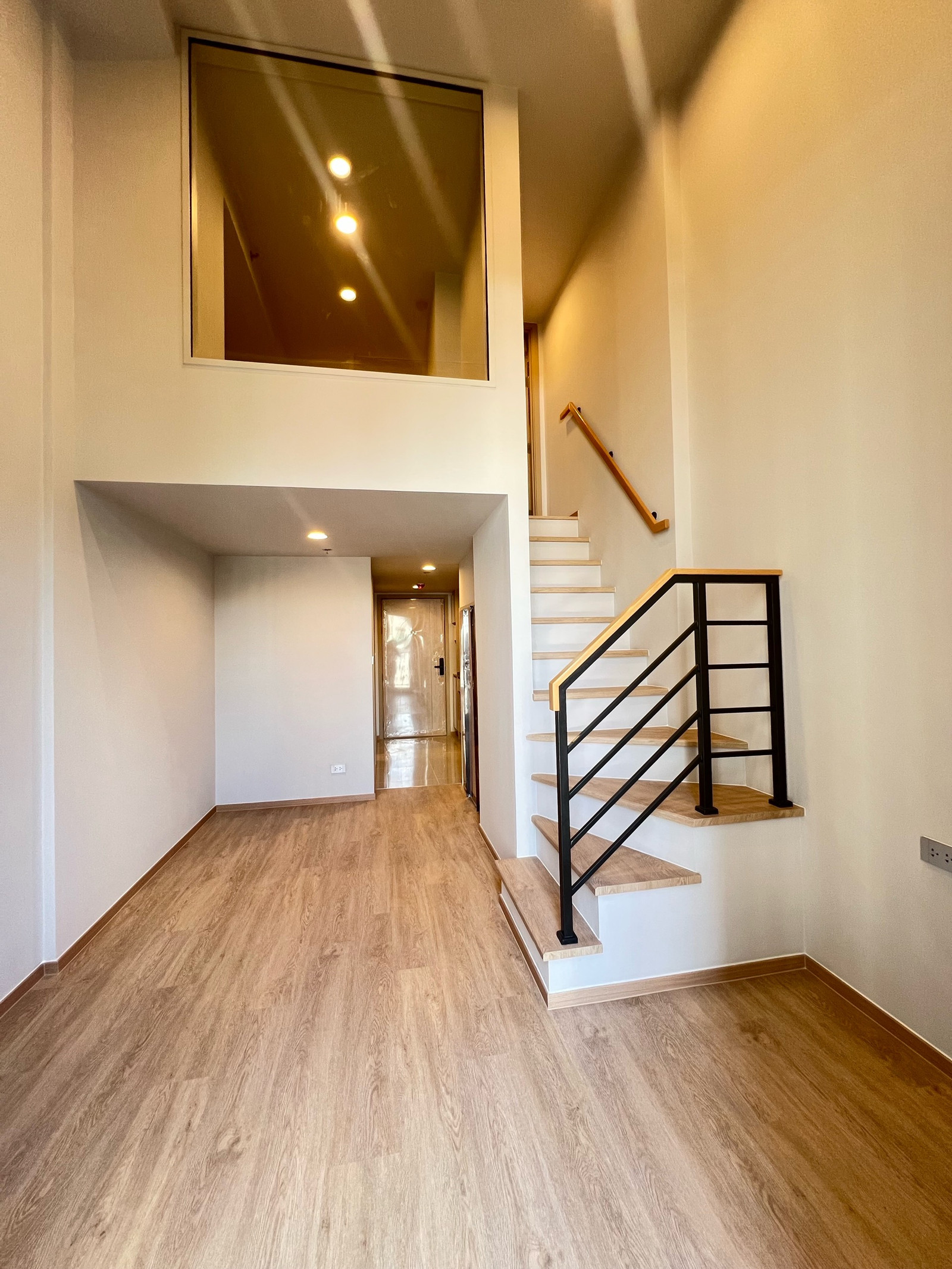 Culture Chula 1 Bedroom 38 sqm. Good position, Tel. 062-339-3663