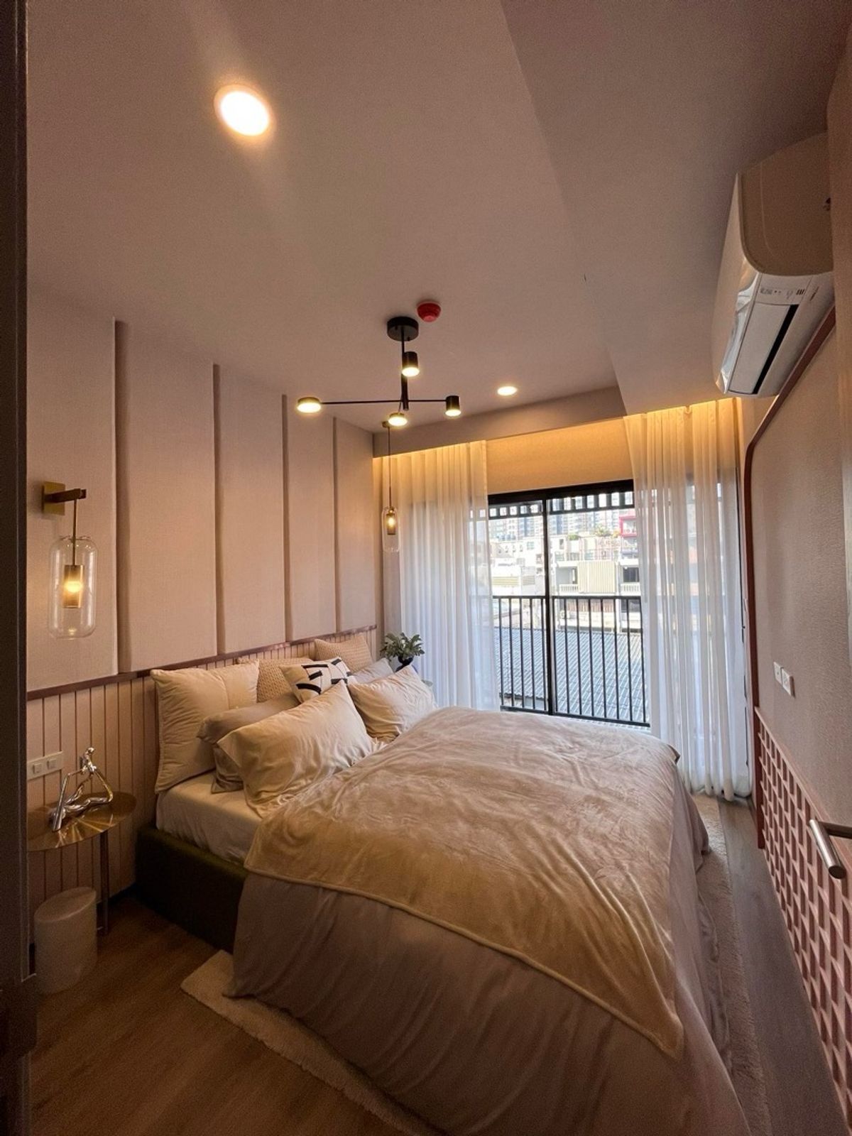 ห้องใหม่จากโครงการ Soho Bangkok Ratchada  ห้องมือหนึ่ง ผ่อนแค่ล้านละ 3000 – รูปที่ 3
