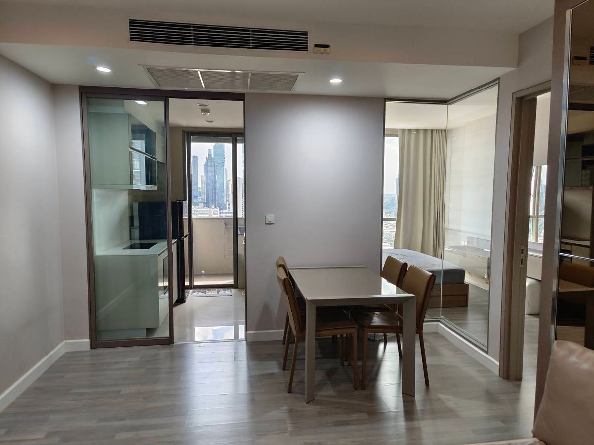 The room rama 4 ตำแหน่งดี วิวโปร่งโล่งสบายมาก ๆ มี VDO ให้ดูก่อนนะคะ ห้องสวยมาก ๆ ขอคนสนใจจริง ๆ นัดชมค่า เลเอาท์แต่ละห้องคล้ายกันหมด ห้ามพลาดเลยห้องนี้ราคาดีมาก! The room rama 4 ตำแหน่งดี วิวโปร่งโล่งสบายมาก ๆ มี VDO ให้ดูก่อนนะคะ ห้องสวยมาก ๆ ขอคนสนใจจริง ๆ นัดชมค่า เลเอาท์แต่ละห้องคล้ายกันหมด ห้ามพลาดเลยห้องนี้ราคาดีมาก!