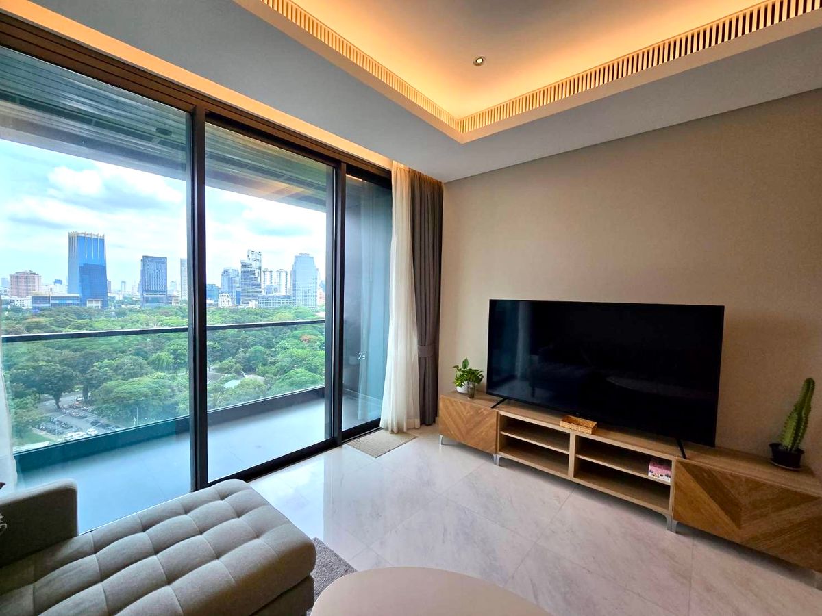Sindhorn Tonson: 2BED 2BATH 106SQM. 41,500,000 AM: 0656199198 Corner Unit Full Permanant Lumpini View Sindhorn Tonson: 2BED 2BATH 106SQM. 41,500,000 AM: 0656199198 Corner Unit Full Permanant Lumpini View