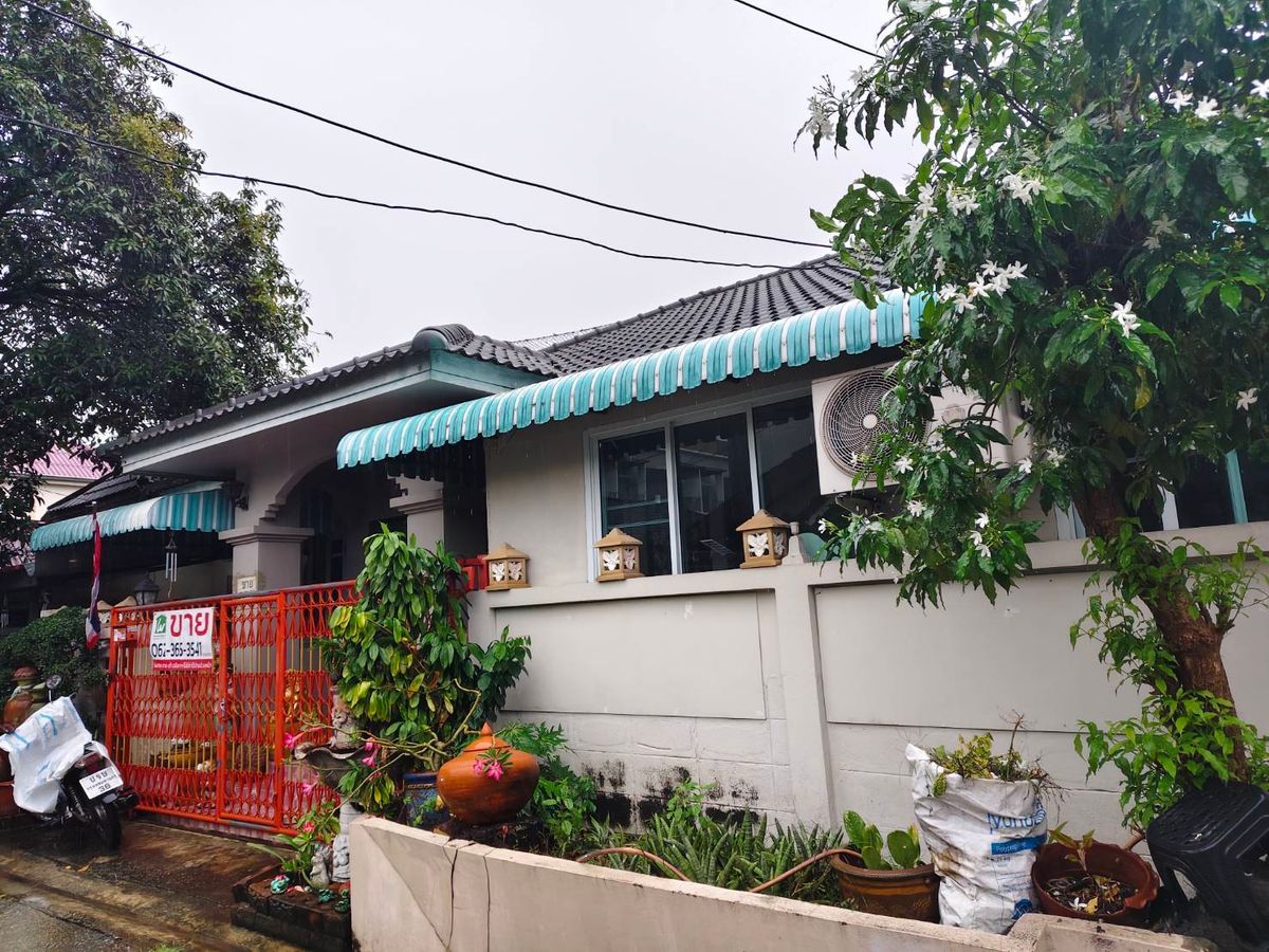 🏡 Single house for sale, Rimkhamhaeng Village, 148 Renovate, ready to stay Only 650 meters from Ramkhamhaeng Road, near the rear train 🏡 Single house for sale, Rimkhamhaeng Village, 148 Renovate, ready to stay Only 650 meters from Ramkhamhaeng Road, near the rear train
