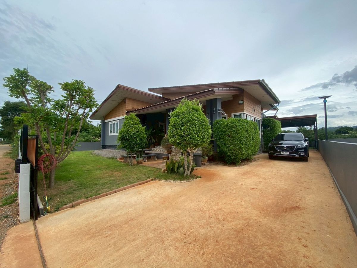 บ้านเดี่ยวบรรยากาศรีสอร์ท 200 ตรว. ในปากช่อง หนองน้ำแดง | ใกล้มิตรภาพ-ทางด่วน | พร้อมอยู่ ราคาเพียง 4.9 ล้าน บ้านเดี่ยวบรรยากาศรีสอร์ท 200 ตรว. ในปากช่อง หนองน้ำแดง | ใกล้มิตรภาพ-ทางด่วน | พร้อมอยู่ ราคาเพียง 4.9 ล้าน
