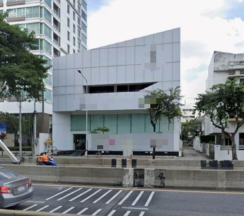 For Rent: Newly 2 &amp; 2.5 storey buildings, area 1,050 sqm. 📍  Prime location on Si Ayutthaya Road, Bangkok CBD, Perfect for 🩺 Aesthetic Clinics, 💻  Office Spaces, 💎 Showrooms