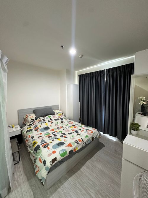 Condo for sale !! The room is ready to enter the corner room.