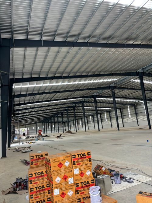 New warehouse for rent in Rayong Nikom, Yellow area, please.