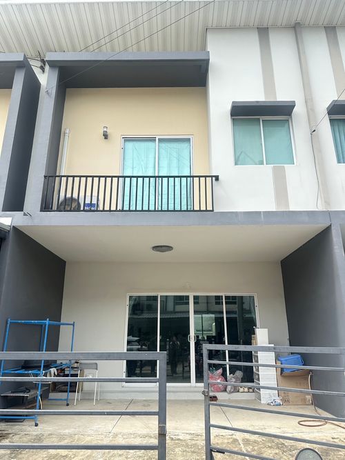 2-Storey Townhome with Privacy &amp; Comfort! Great Location, Easy Access — Pleno Phaholyothin–Sai Mai A cozy and private home in a well-planned community, perfect for families looking for a peaceful lifestyle with convenient city access.
