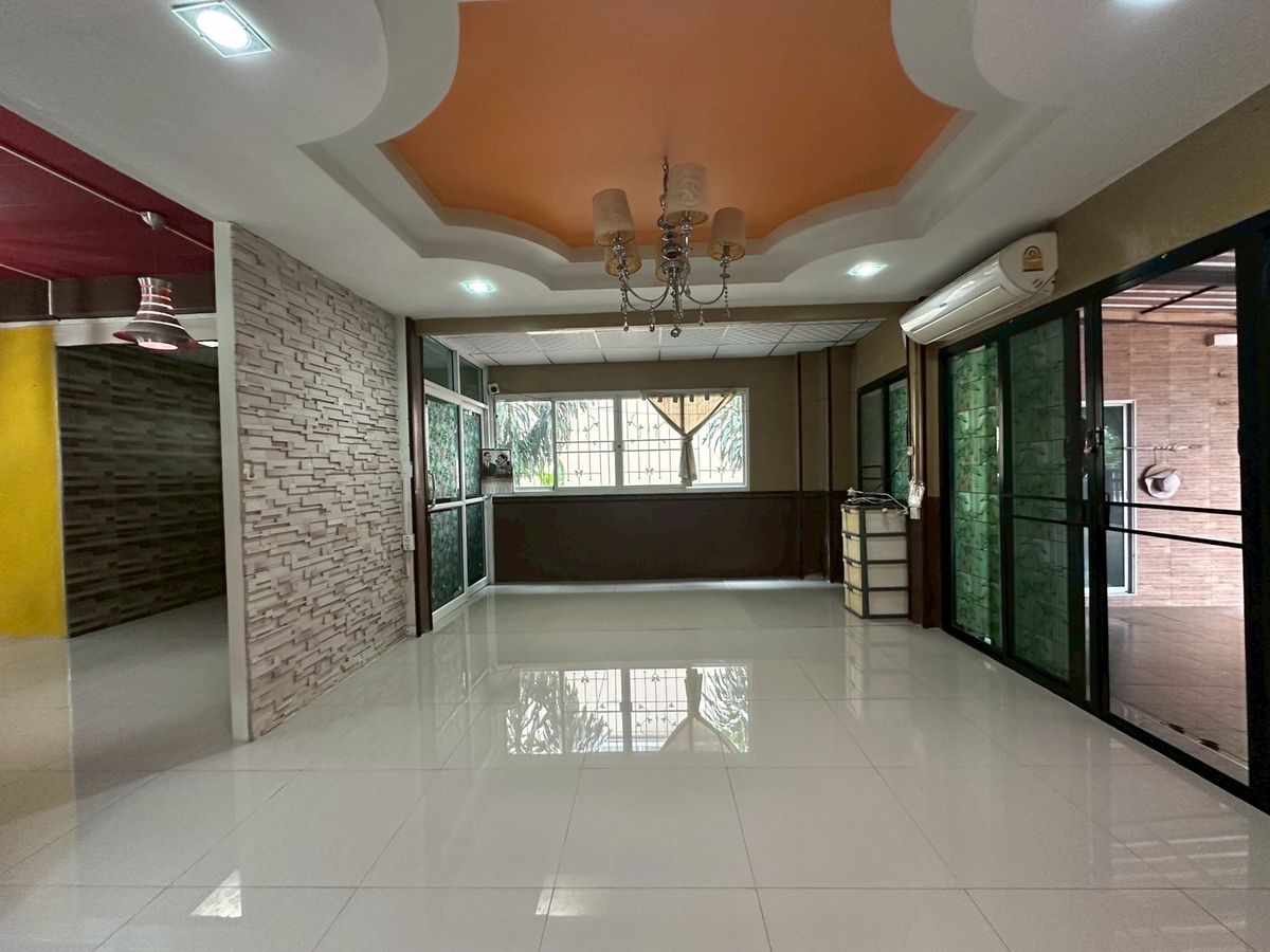 ขายบ้านเดี่ยว 2 ชั้น หมู่บ้านอรดา ลำลูกกา-คลอง 8 ถนนลำลูกกา – รูปที่ 2