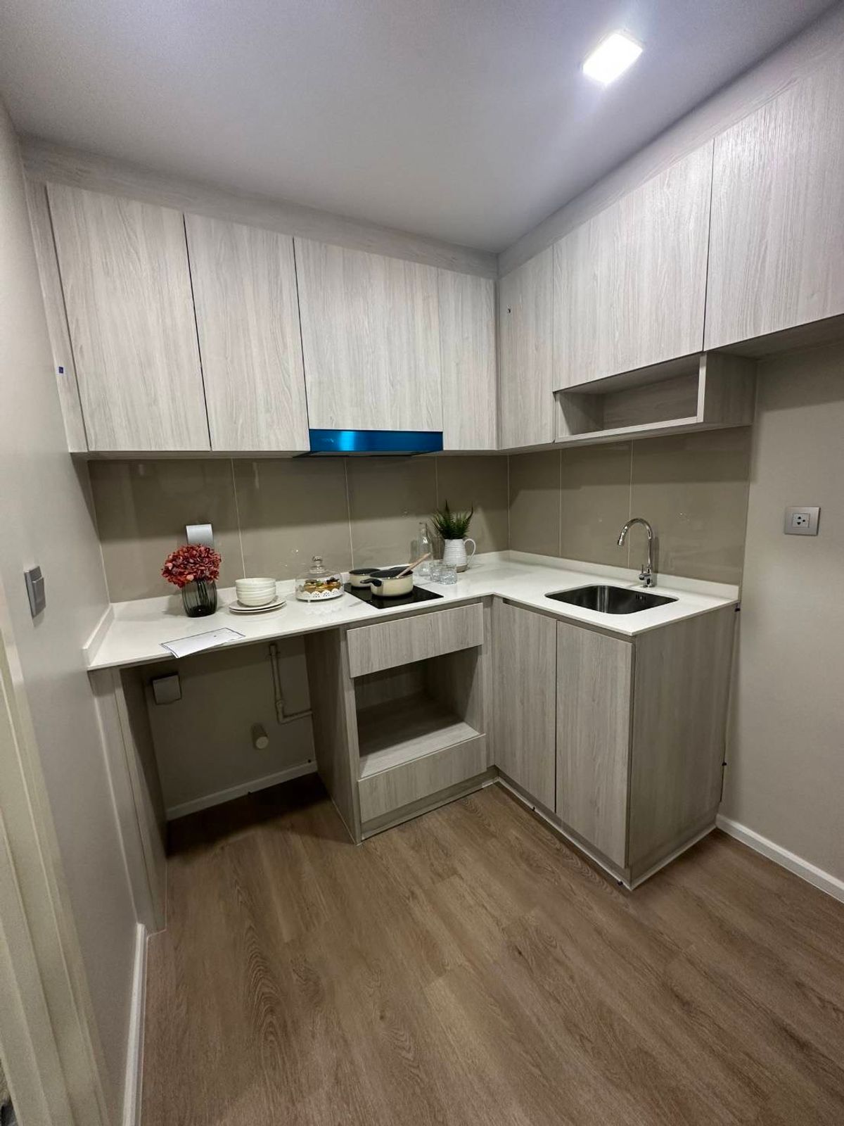 🏠 Condo for rent Ivory Ratchada 32 - 33 sq.m. with furniture near MRT Ladprao BTS Rachanin is convenient to travel. – รูปที่ 4