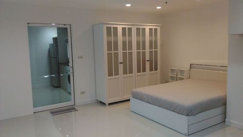Silom Suite【𝐑𝐄𝐍𝐓】🔥ห้องตกแต่งโทนเทา-ไม้อ่อน เท่แบบคลาสสิค เฟอร์สวยดูแพงไม่ต้องแต่งเพิ่ม🔥 ติดต่อไลน์ไอดี: @hacondo