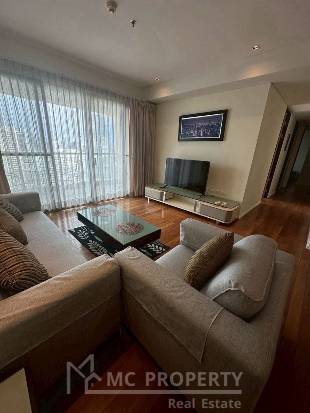 The Lakes 2 ห้องนอน 110sqm Pet Friendly Unit ให้เช่าเพียง 70,000 โปรดติดต่อ 0816878954 The Lakes 2 ห้องนอน 110sqm Pet Friendly Unit ให้เช่าเพียง 70,000 โปรดติดต่อ 0816878954