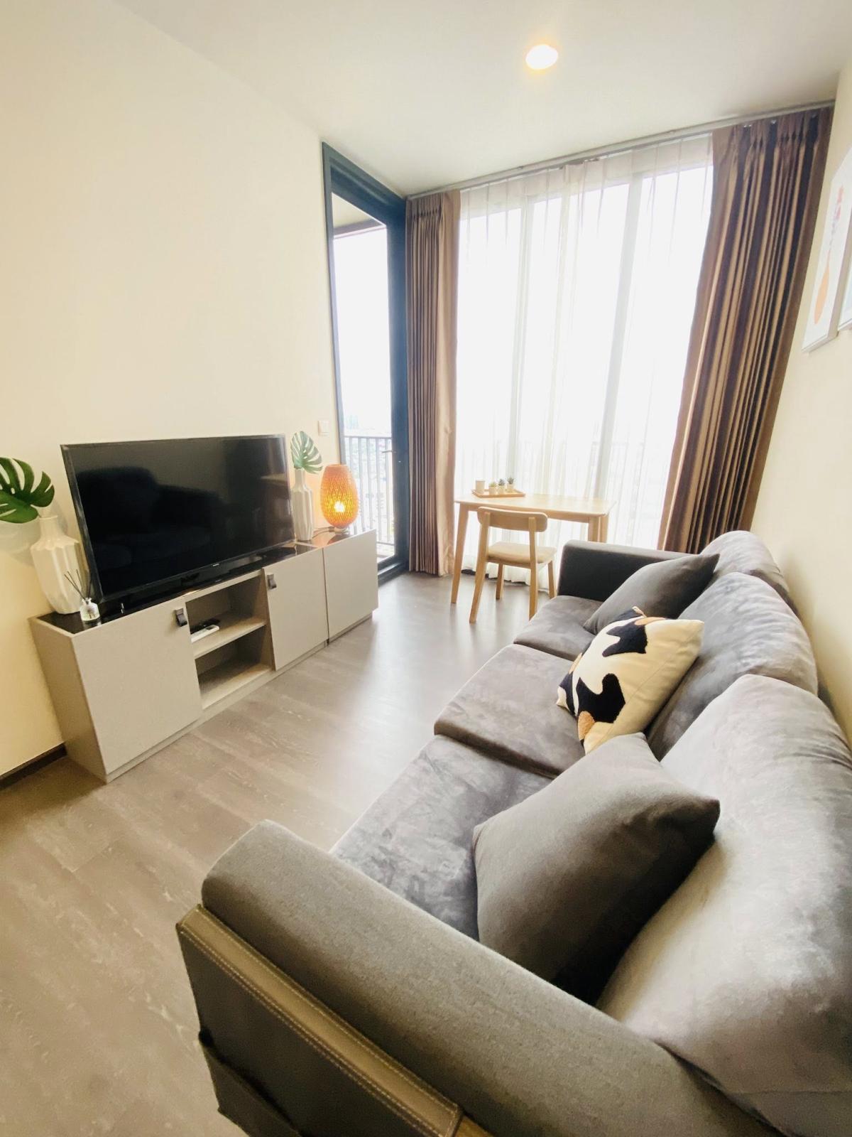 ขายคอนโด Oka Haus ราคา 5,200,000 บาท [JZs50701]