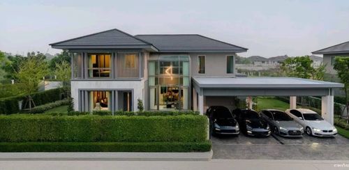 P0012 For Sale! Luxurious Perfect Masterpiece Home in Rama 9