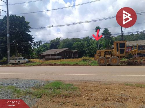 Land for sale, area of 3 rai 3 ngan 8.3 square wah, Laem Ngob District, near the sea