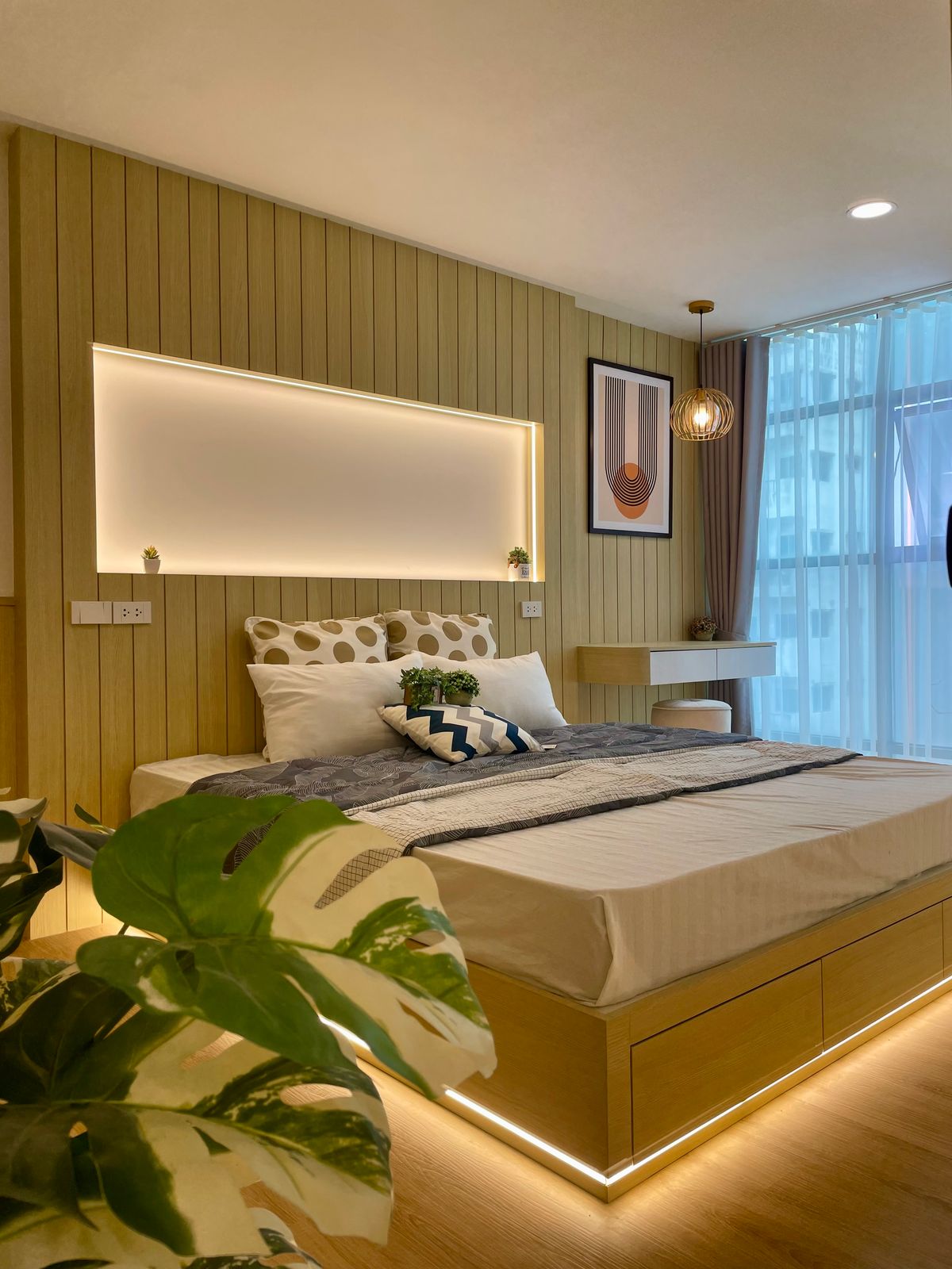 ขาย  บดินทร์ สวีท โฮม 2 ห้องนอน 393/903  ตกแต่งพร้อมอยู่แถมฟรี เครื่องใช้ไฟฟ้า 