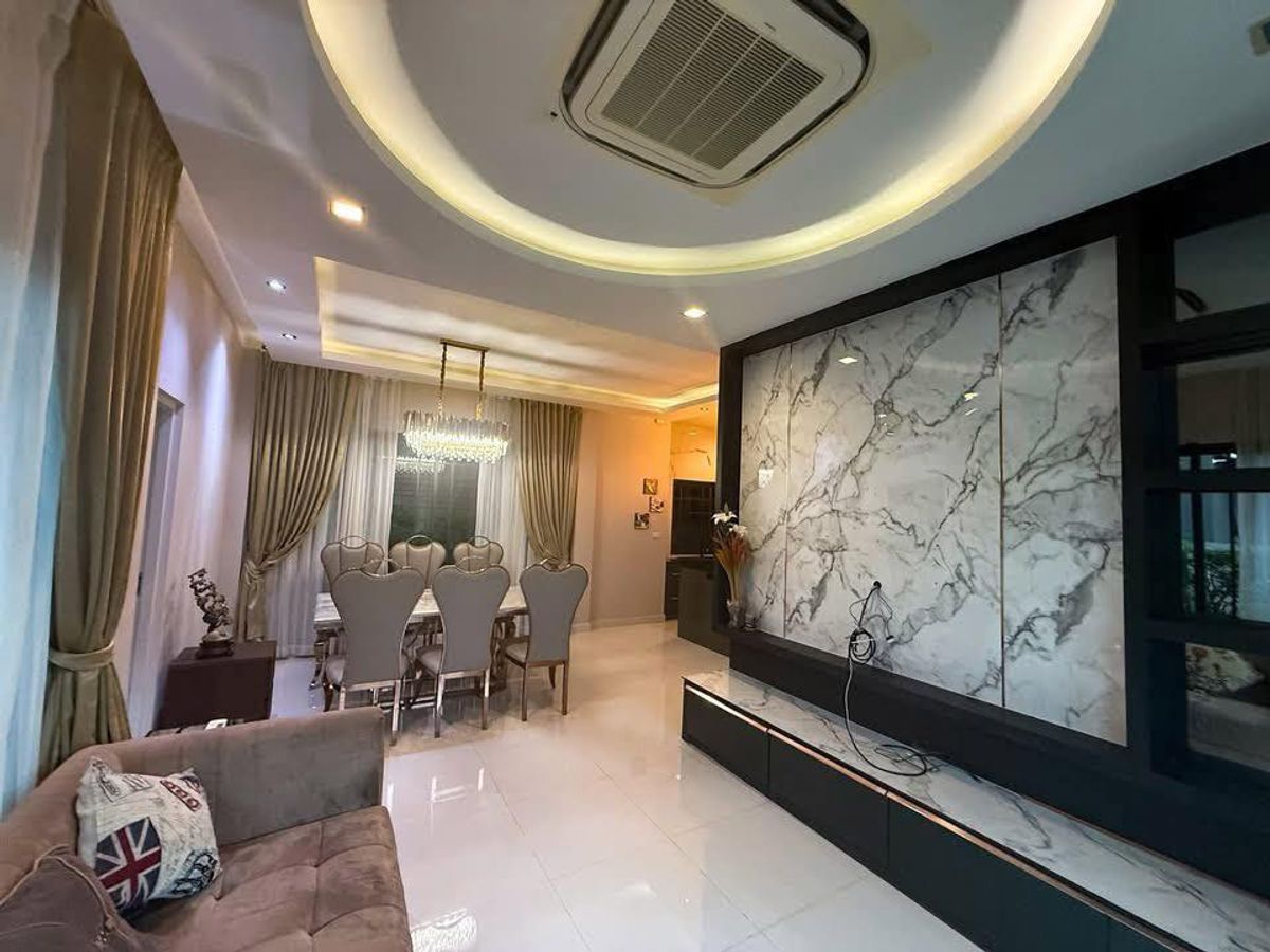 ขาย/ให้เช่า  บ้านเดี่ยว บางกอกบลูเลอวาด แจ้งวัฒนะ2 (4 ห้องนอน 3 ห้องน้ำ) (รหัสทรัพย์ TH8-00425) – รูปที่ 2