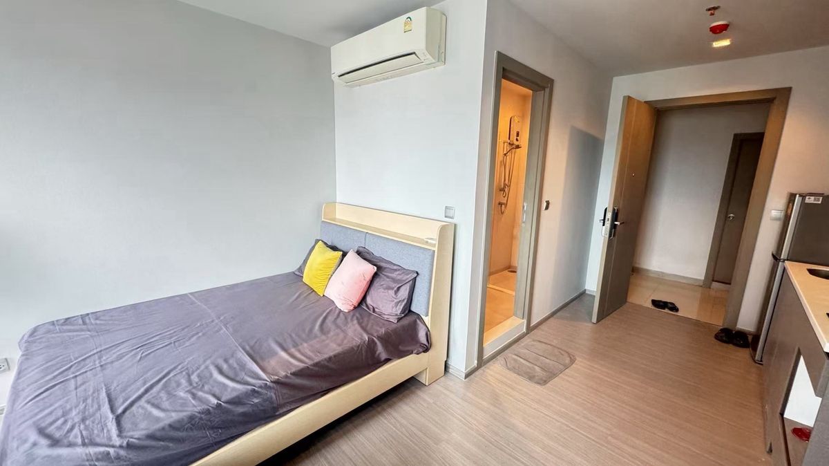 life asoke rama 9 studio 16K life asoke rama 9 studio 16K