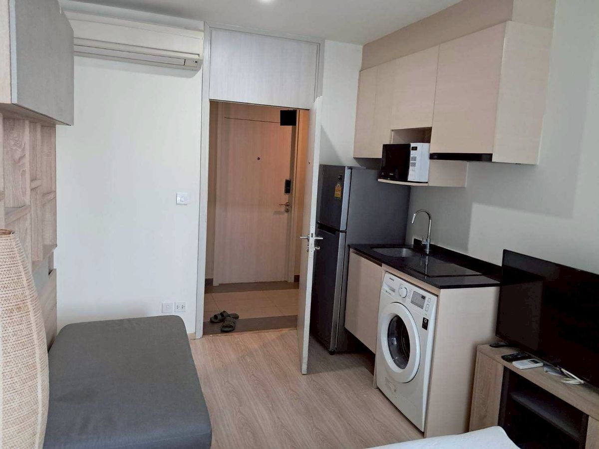 Urgent sale, good price, ready to stay. Noble Revolve Ratchada: Noble Revolve Ratchada