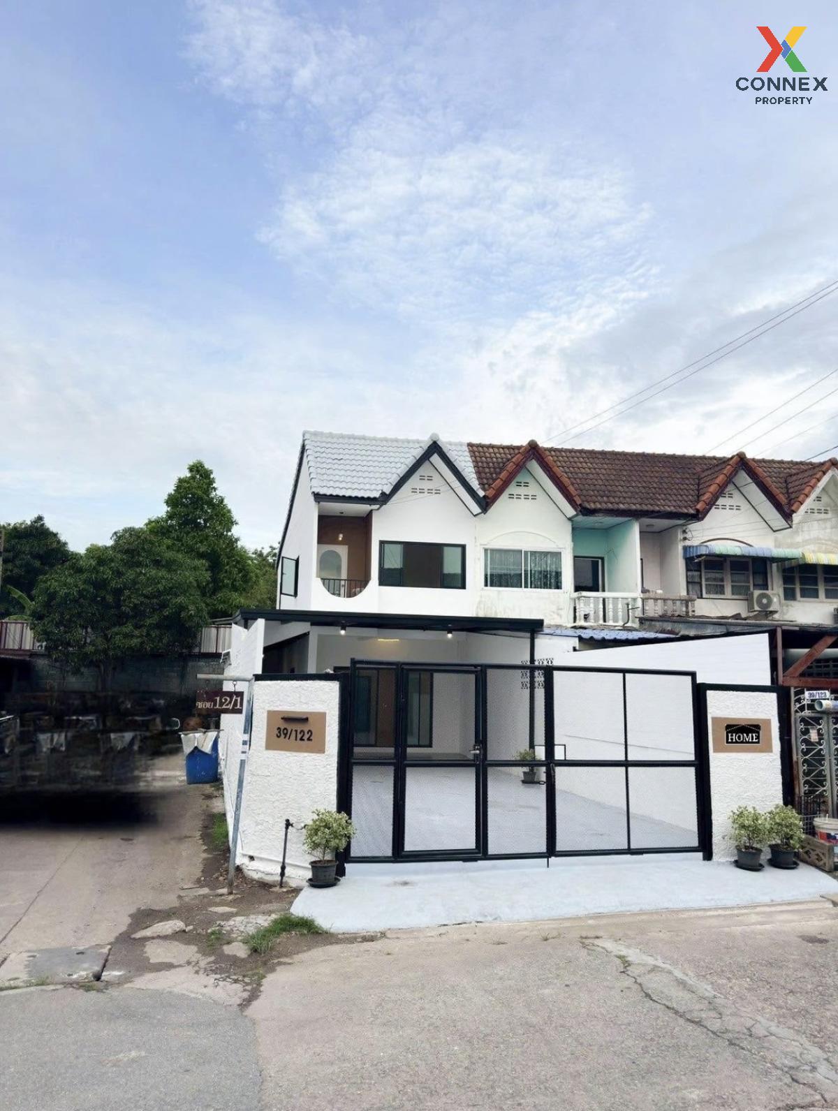 For Sale Townhouse/Townhome  , Baan Rompradu Phetkasem 104 , corner unit , newly renovated , Krathum Lom , Sam Phran , Nakhon Pathom , CX-125198 (S)