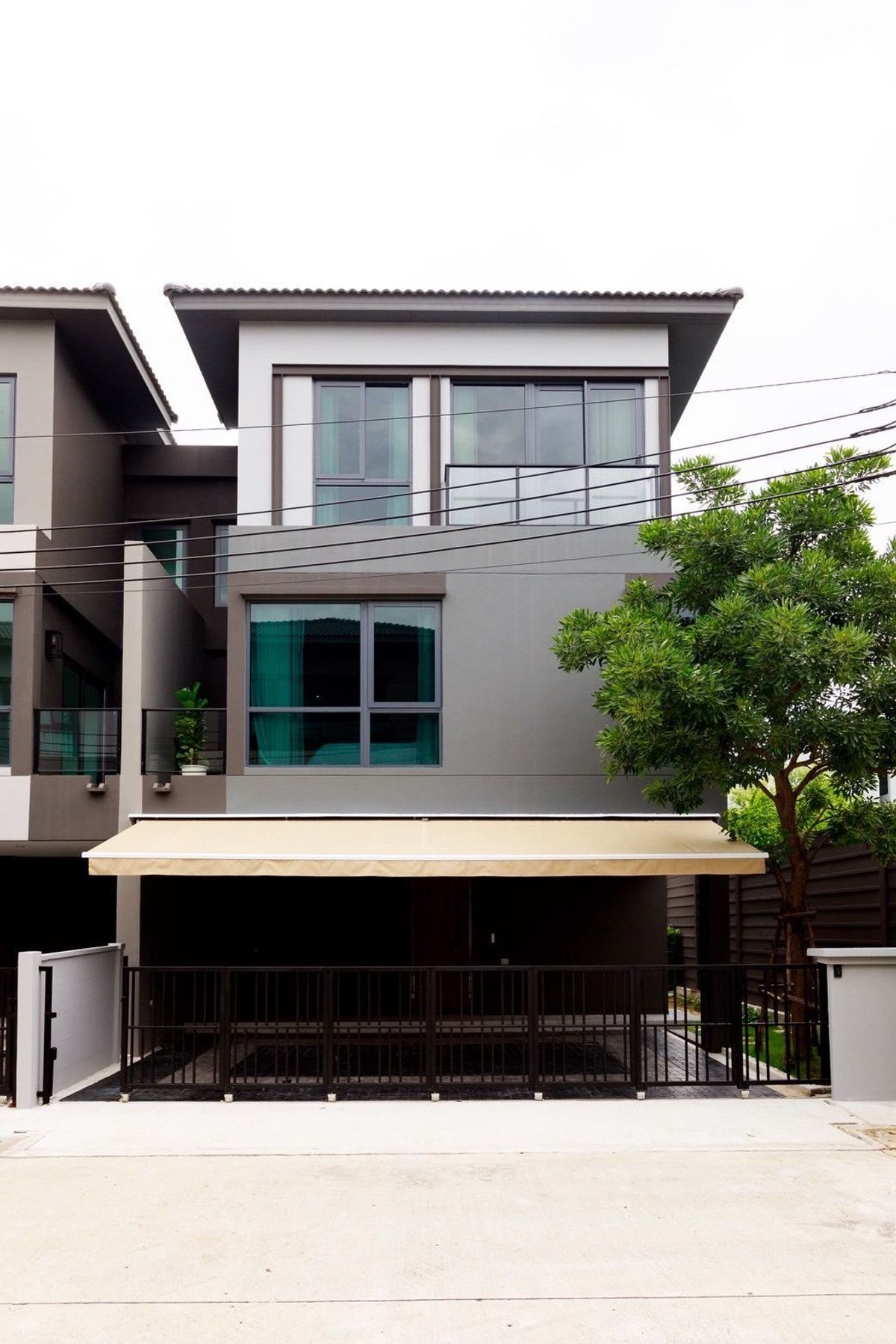 ให้เช่าบ้านหรู บ้านกลางกลางเมือง The Edition บางนา วิวทะเลสาบ (Rt-01) ให้เช่าบ้านหรู บ้านกลางกลางเมือง The Edition บางนา วิวทะเลสาบ (Rt-01)