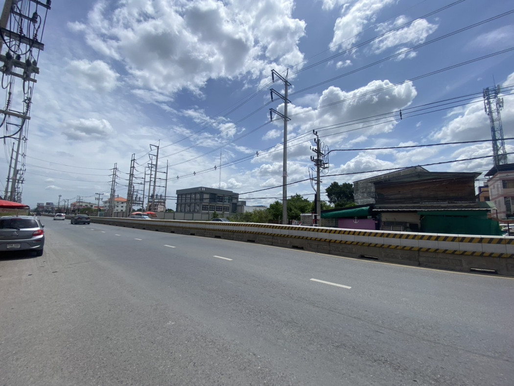 Land for sale, Lam Luk Ka, Khlong 4, Pathum Thani, size 3 rai 3 ngan 68.7 sq wa, on the main road Land for sale, Lam Luk Ka, Khlong 4, Pathum Thani, size 3 rai 3 ngan 68.7 sq wa, on the main road
