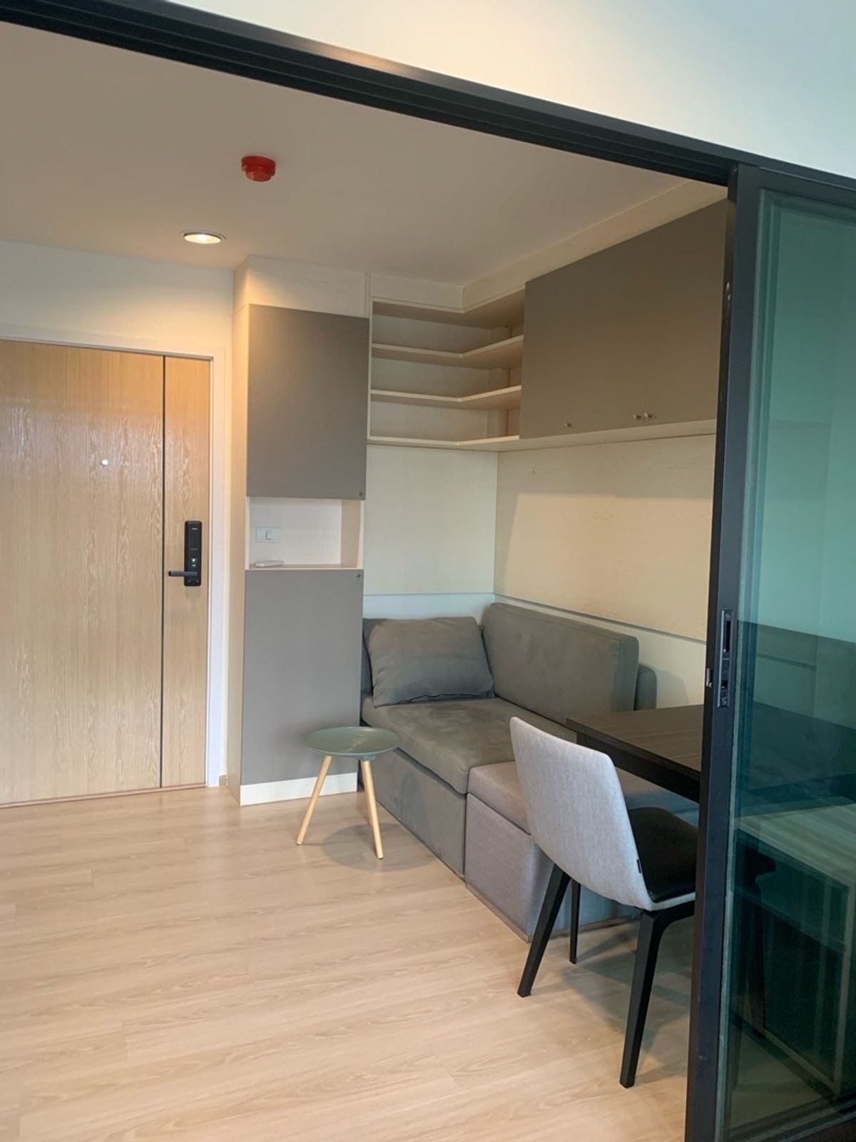 Selling Rye Rama 9, a low rise condo on the main road.