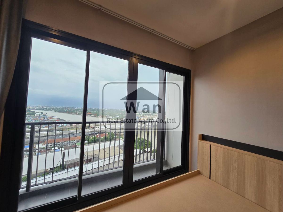 Condo for rent Politan Rive by the Chao Phraya River, near the sky train, size 31 sq.m., 24th floor, river view