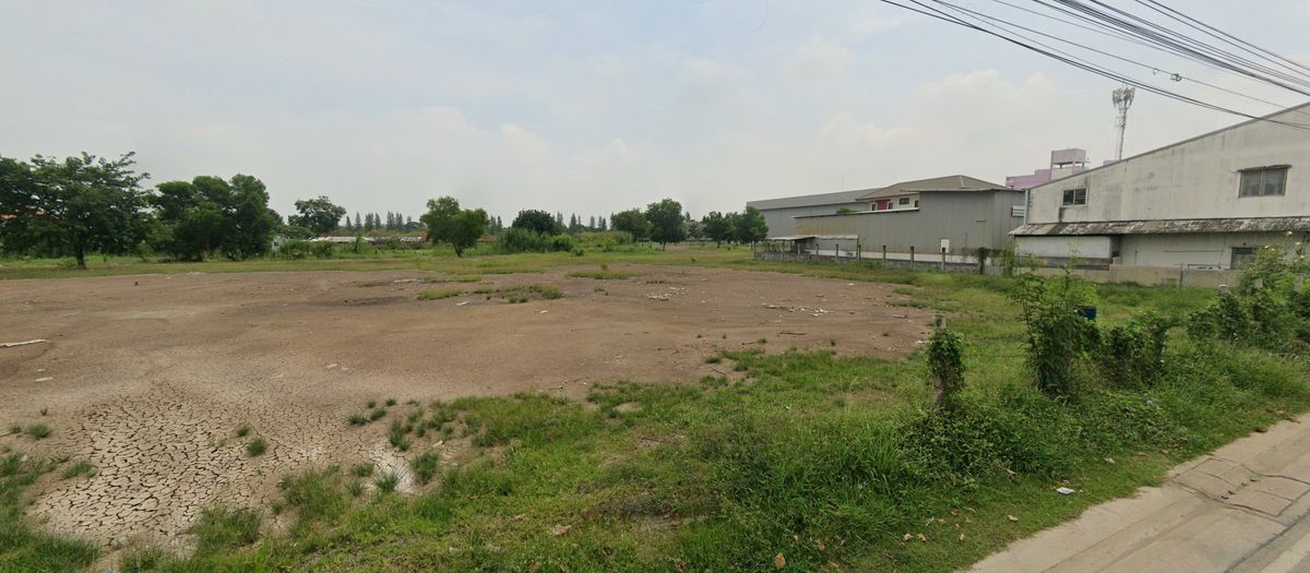 Land for rent near Bang Kadee Health Promotion Hospital, only 1 minute.