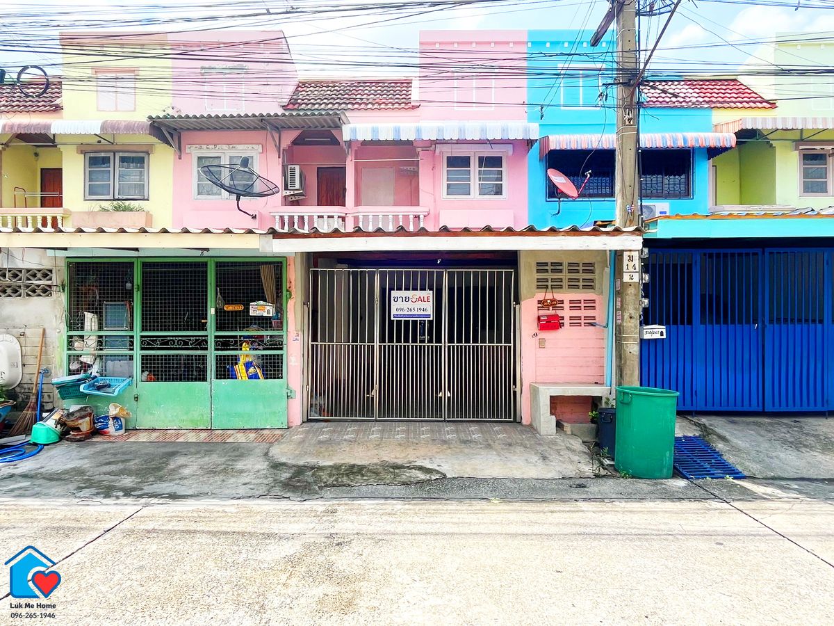 2 -story townhouse, Preecha 11, Ram Inthra - Min Buri #Good location ** Walk to the Pink Line, only 450 m. #Setthabutra School, only 450 meters 2 -story townhouse, Preecha 11, Ram Inthra - Min Buri #Good location ** Walk to the Pink Line, only 450 m. #Setthabutra School, only 450 meters