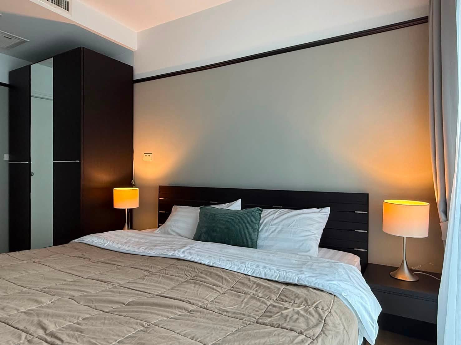 Prime Thonglor Living with Zero-Distance to BTS! Noble Remix | Fully Furnished 1-BR with Bathtub & Free Wi-Fi | Flexible Leases (3, 6, 12 Months) Prime Thonglor Living with Zero-Distance to BTS! Noble Remix | Fully Furnished 1-BR with Bathtub & Free Wi-Fi | Flexible Leases (3, 6, 12 Months)