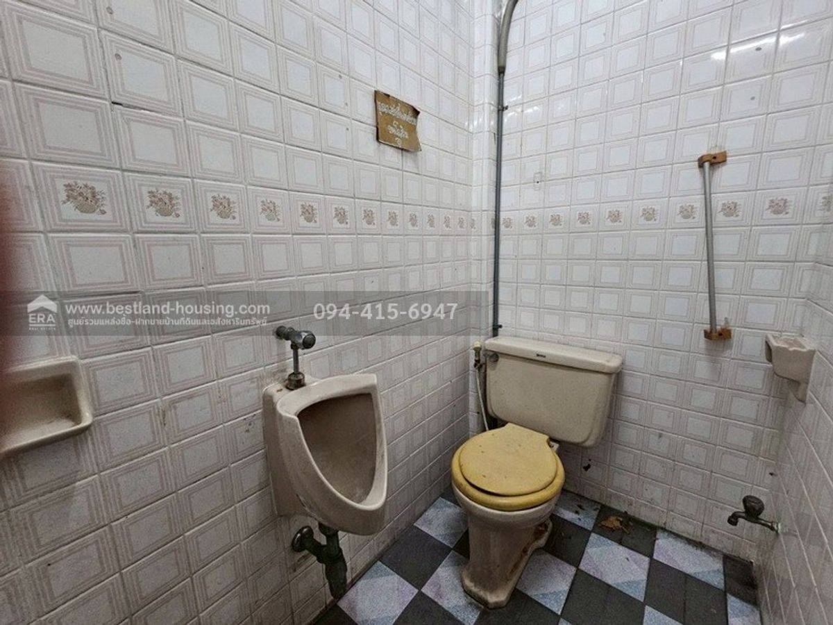 Selling a 4.5 -story commercial building. Charoen Krung road next to the road, good location, 20 square wah. – รูปที่ 4