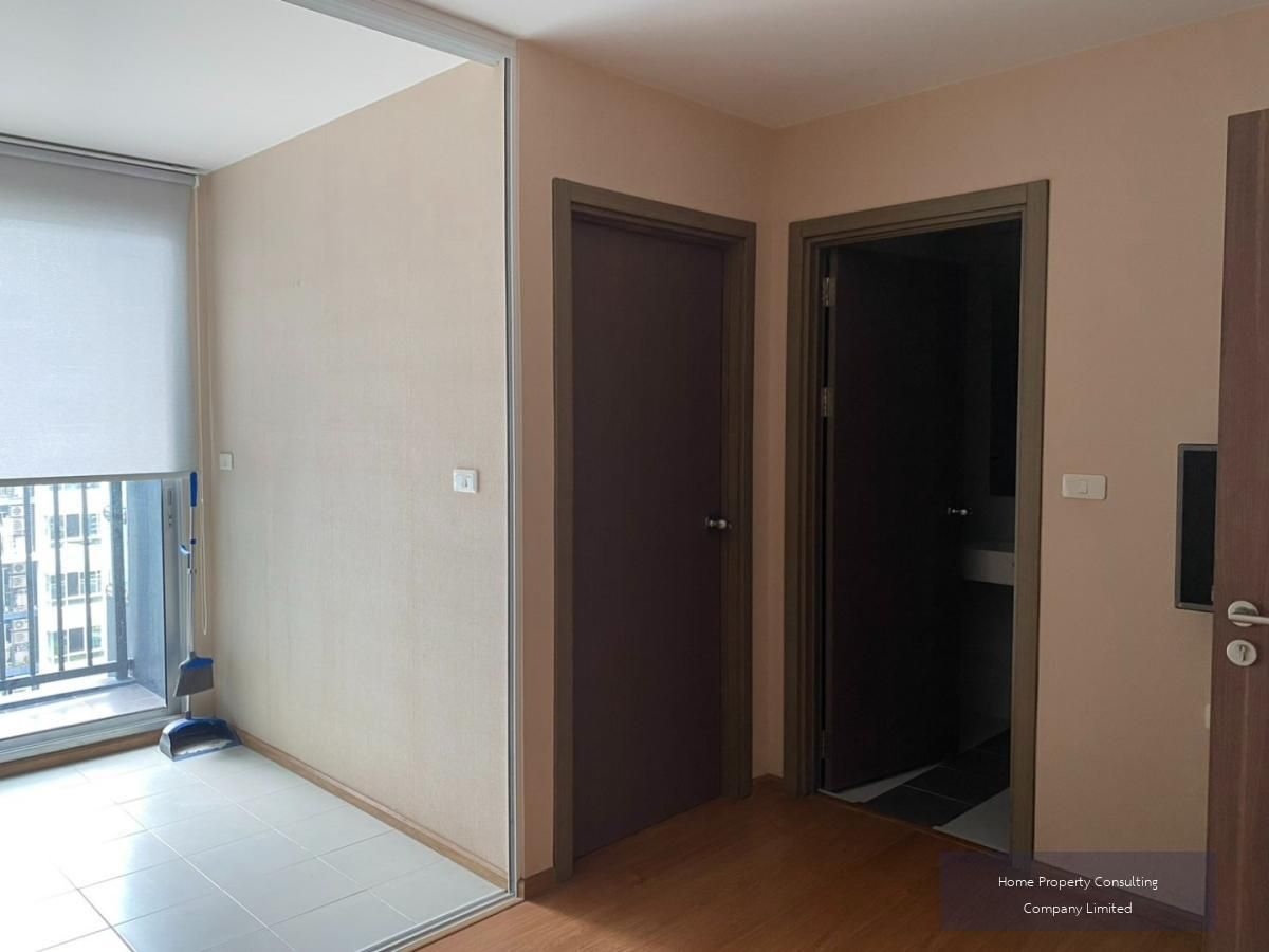 The Base Sukhumvit 77 BTS Onnut (750 m/11 minutes-Walking) The Base Sukhumvit 77 BTS Onnut (750 m/11 minutes-Walking)