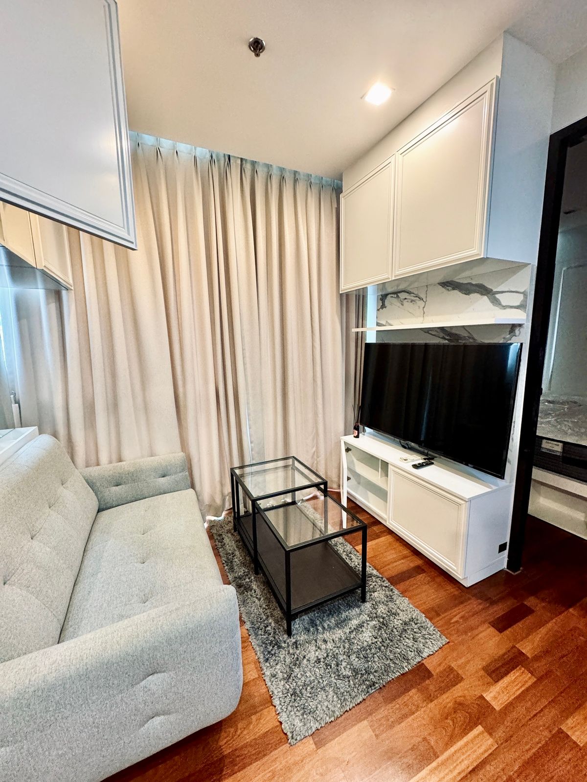 For Rent! Wish Signature Midtown Siam with Private Lift💖 - High Floor. Beautiful view. For Rent! Wish Signature Midtown Siam with Private Lift💖 - High Floor. Beautiful view.