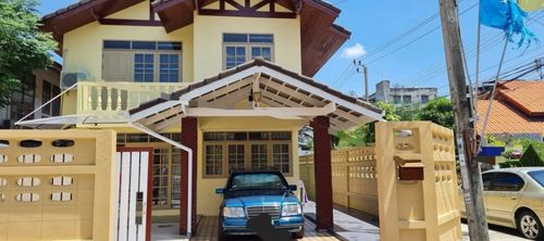 ✅ Rent ✅ Village Thanthawat Project 3 (La Sal Soi 71)