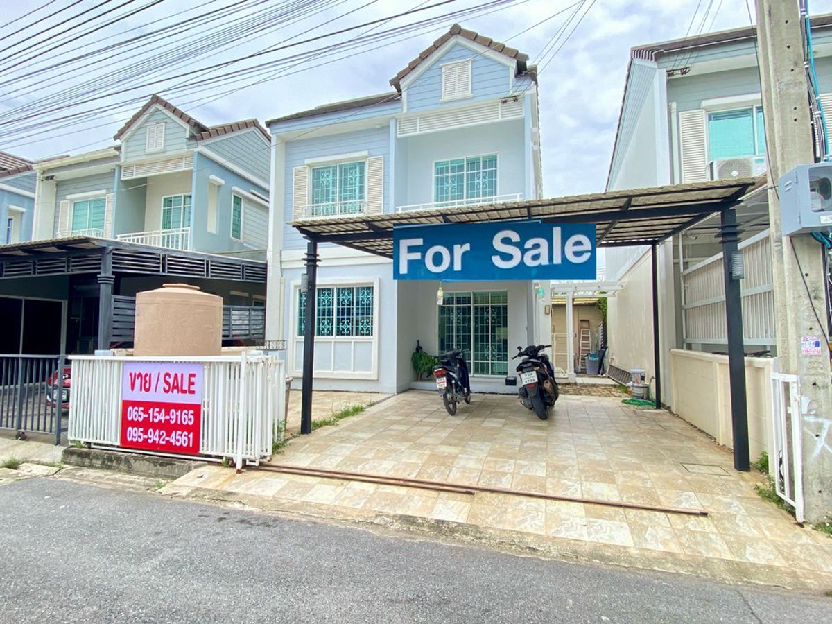 2 -story twin house for sale. The Village Bangna The Village Bangna (The Village 76) 28 square wah 2 -story twin house for sale. The Village Bangna The Village Bangna (The Village 76) 28 square wah