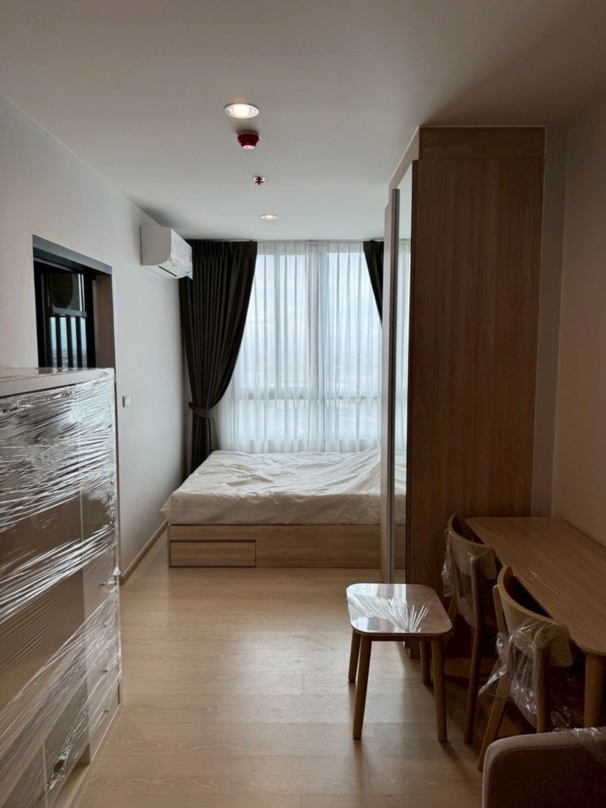New Mega Plus Bangna is addicted to Mega Bangna, very beautiful, brand new 25.00 sqm Ready to stay New Mega Plus Bangna is addicted to Mega Bangna, very beautiful, brand new 25.00 sqm Ready to stay
