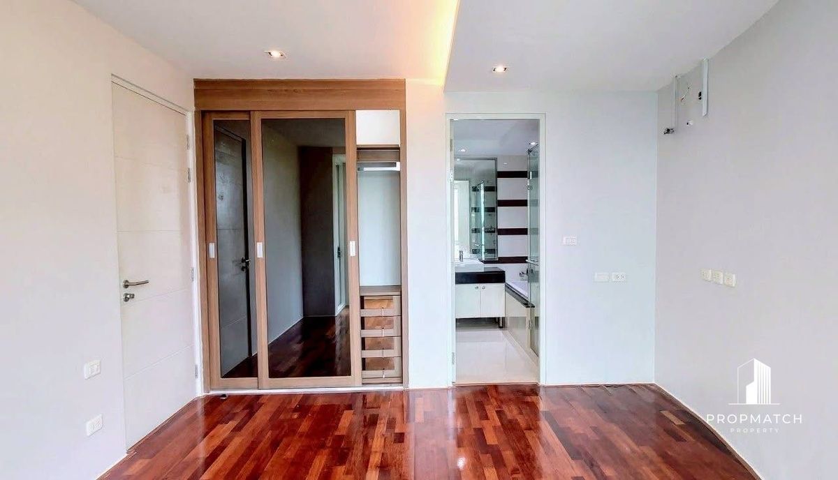 ✨Flash Deal ✨Beverly 33 ( 1Bed 1Bath 50SQM.) พร้อมอยู่ ! เพียง 6,900,000บาท Tel.0981315848 @propmatch ✨Flash Deal ✨Beverly 33 ( 1Bed 1Bath 50SQM.) พร้อมอยู่ ! เพียง 6,900,000บาท Tel.0981315848 @propmatch