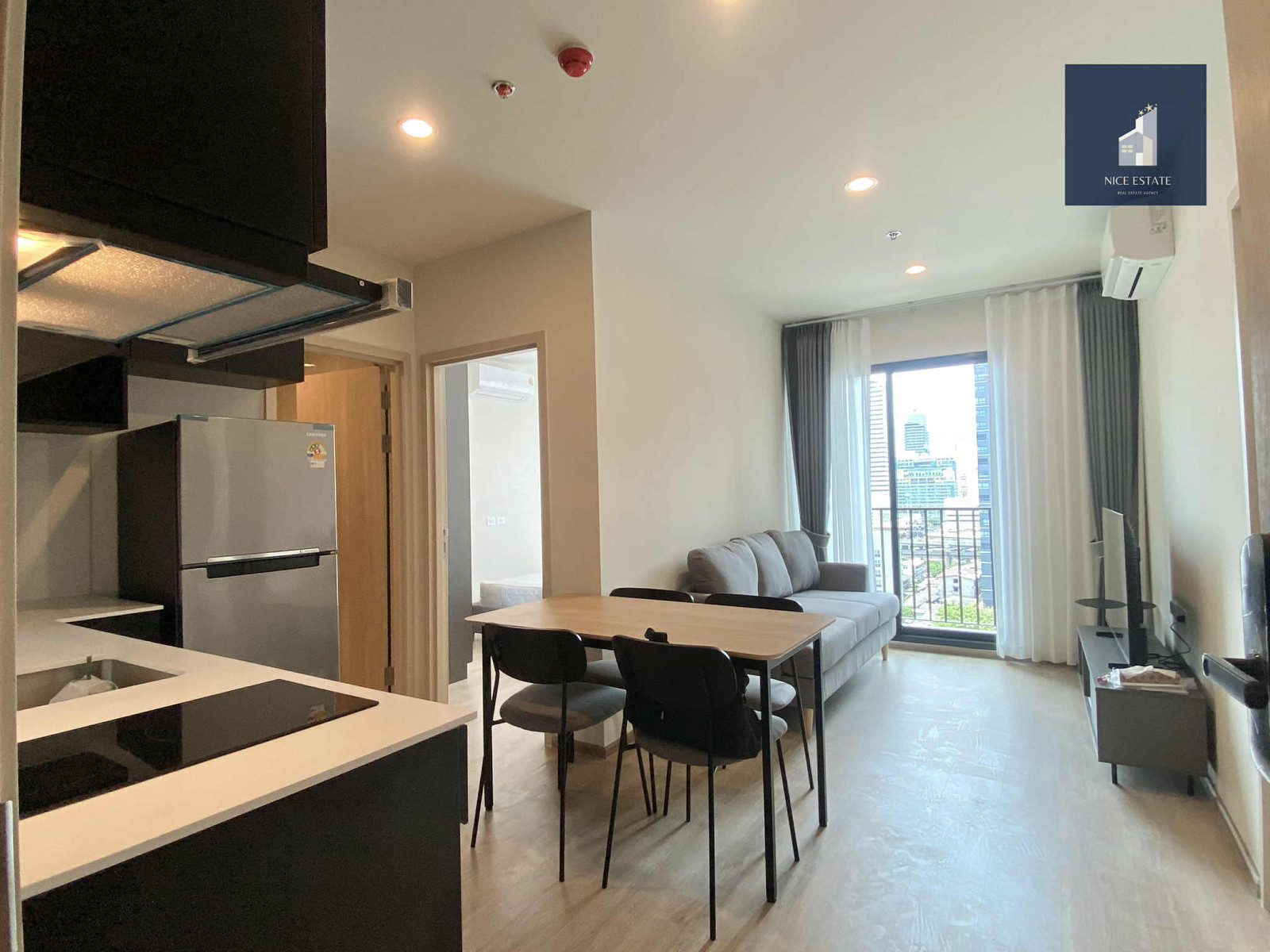 Nue District R9 2beds 2baths take clear view Nue District R9 2beds 2baths take clear view