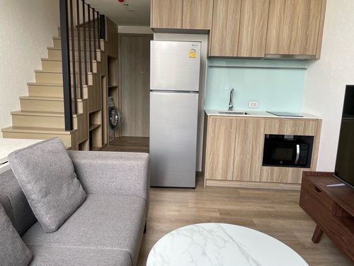 Siamese 87 ( duplex ) for rent 