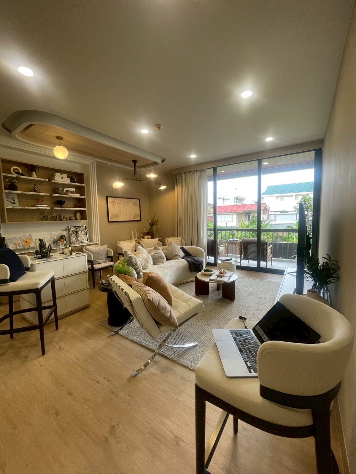1 Bedroom 2 Bathrooms 75 SQ.M Aritier Penthouse At Ari