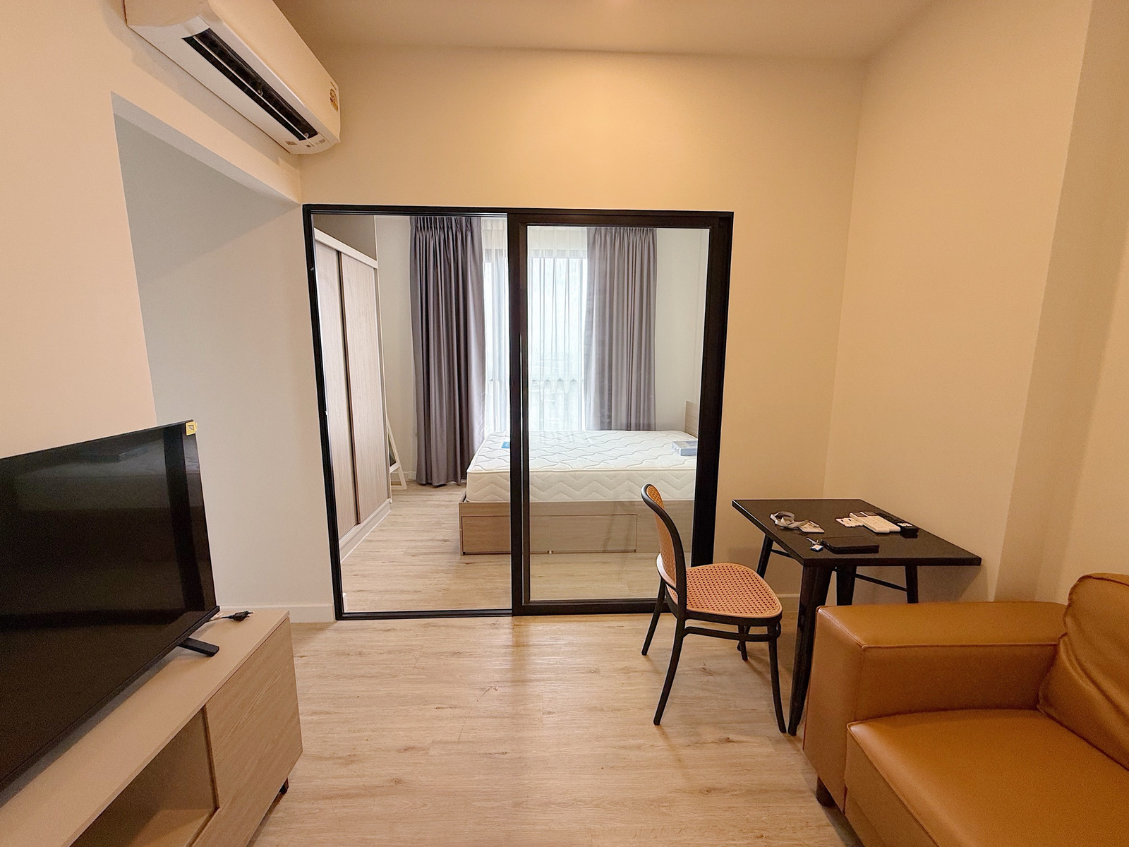 ⭐️ XIM Rama 3 - suksawat⭐️ Room, Floor 9, Old Wind View, Cool, Furniture and Electrical Appliances ⭐️ XIM Rama 3 - suksawat⭐️ Room, Floor 9, Old Wind View, Cool, Furniture and Electrical Appliances