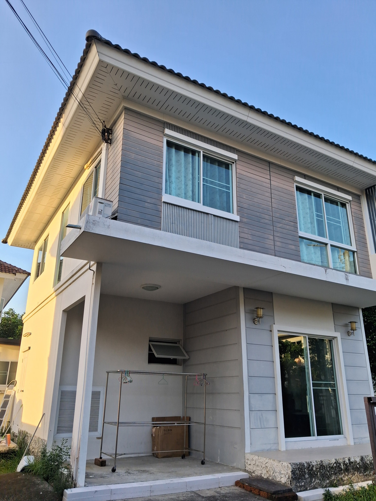 2 storey detached house 20,000 ฿ per month