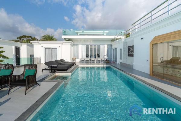 Modern Luxurious Living