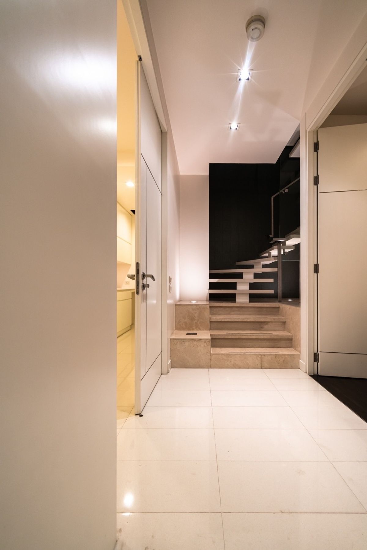 GoodDeal For Rent Penthouses 5 Bedroom  – รูปที่ 2