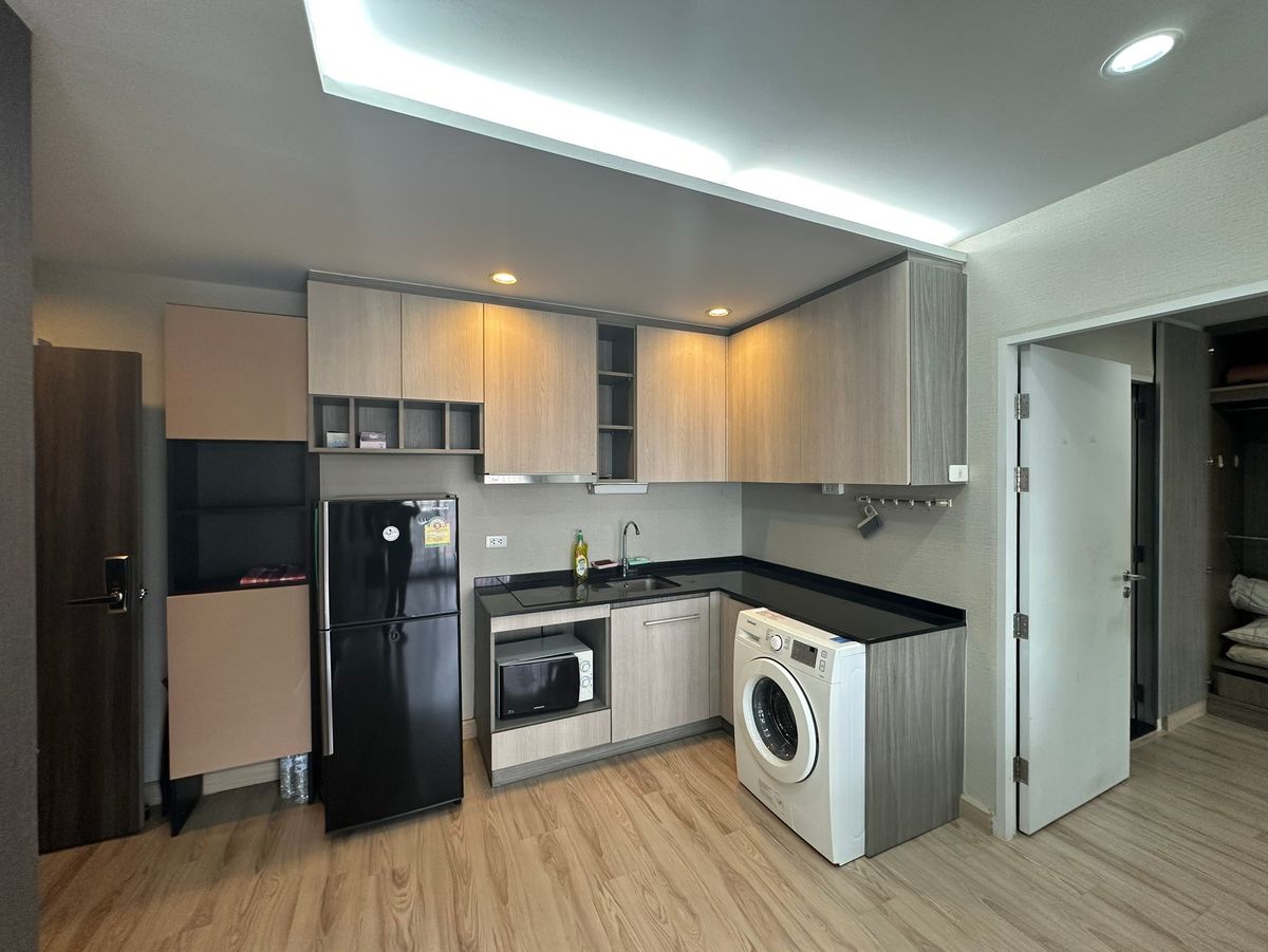 ขายคอนโด The Unique Ratchada 19 ชั้น 3 ห้องมุม รัชดาภิเษก 19 ขายต่ำกว่าราคาประเมิน (มี 2 ห้อง ตรงข้ามกัน) – รูปที่ 2