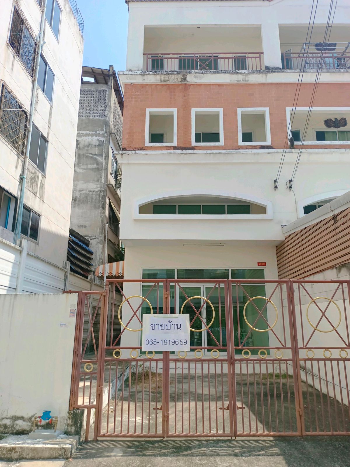 🏡 ขายบ้านทาวน์เฮาส์ 3 ชั้น ซอย 12 หมู่บ้านเพชรเกษม 2 ราคา 3.5 ล้านบาท ฟรีค่าโอน 💥 บ้าน – รูปที่ 3
