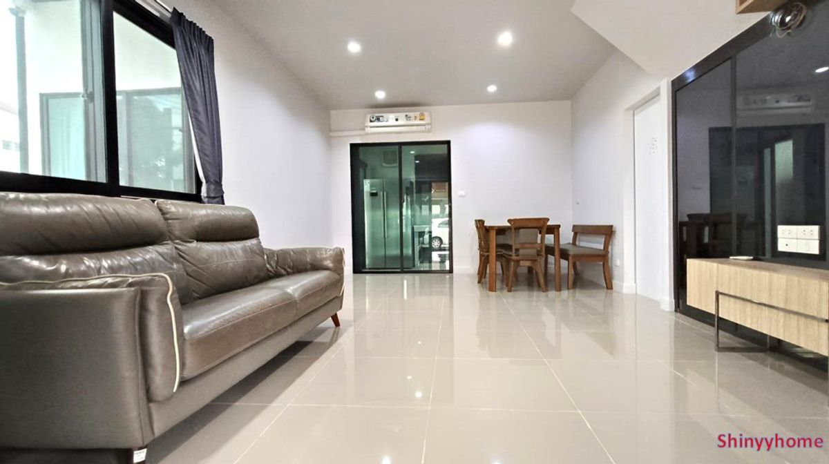 ทาวน์โฮม ราคาโดนใจ ทำเลทองของคนเมือง ม.บ้านกลางเมือง พหลโยธิน50 ใกล้ #มหาวิทยาลัยนอร์ทกรุงเทพ #โลตัส หลักสี #เซ็นทรัลรามอินทรา #บ้านใกล้รถไฟฟ้า #ตลาดยิ่งเจริญ  – รูปที่ 3